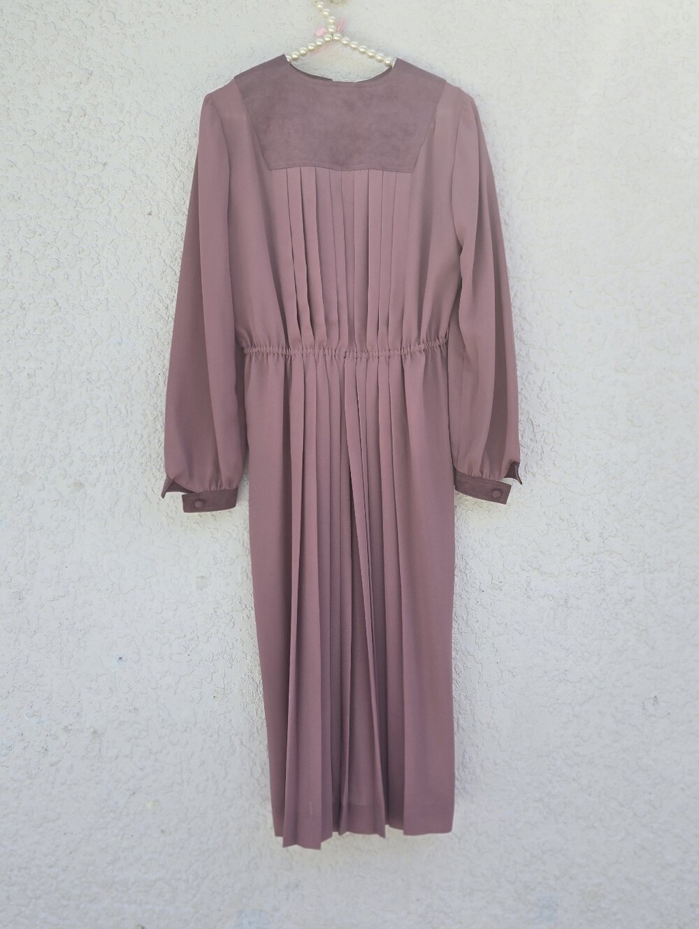 Abe Schrader Vintage Faux Suede & Pleated Midi Dress - Dusty Rose / Mauve - Picture 2 of 10